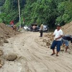 Daerah Rawan Longsor di Desa Enu, Polisi Turun Tangan