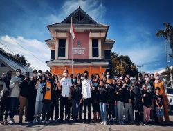 Camat Palu Selatan Lepas Kontingen Atlet Taekwondo ke Poso
