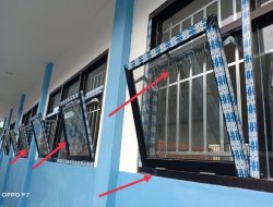 Mutu Pekerjaan Ruang Komputer SMPN 5 dan SMPN 11 Palu Dipertanyakan?