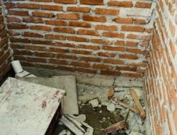 Pekerjaan Rehab Tapi Dibangun Baru, Kondisi Toilet SMPN 4 Balaesang Terbengkalai