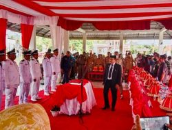 Bupati Pasangkayu Lantik 7 Kepala Desa Terpilih