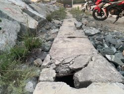 Saluran Uditch Pecah di Pantai Talise, PT Adhi Karya Segera Perbaiki