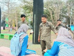Dua Siswi SMA Terjaring Razia Satpol-PP, Berkeliaran Kenakan Baju Seragam Saat Jam Pelajaran