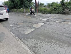 Pengusaha Batu Kepala Batu