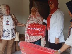 Wabup Pasangkayu Serahkan Bantuan Korban Kebakaran