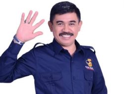 Torki Turra Bertahan di NasDem