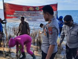 Polres Parimo dan TNI Bersatu Menanam Harapan : Pelestarian Mangrove untuk Masa Depan Ekologi