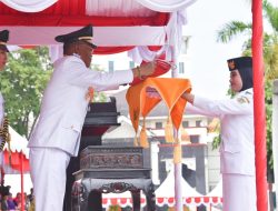 Gubernur Sulteng H. Rusdy Mastura Memimpin Upacara Peringatan HUT Kemerdekaan RI Ke-78