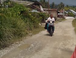Warga Desa Sausu Desak Pengaspalan Jalan di Wilayah Transmigrasi