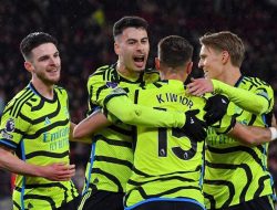 Pesta Gol 6-0, Arsenal Bantai Sheffield United