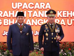 Menhan dan Presiden Terpilih Prabowo Subianto Terima Tanda Kehormatan Bintang Bhayangkara Utama dari Polri