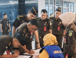 Gawat Kejati Sulteng Tes Urine Sebanyak 148 Jaksa, Pengambilan Sampel Diawasi Langsung Kajati Bambang Hariyanto