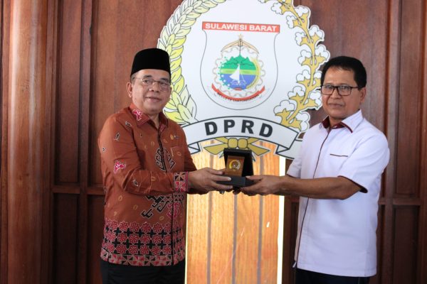 DPRD SULBAR