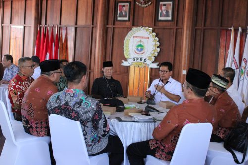 DPRD SULBAR
