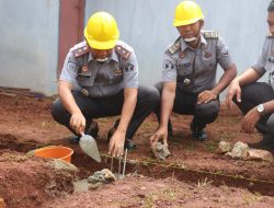 Renovasi Masjid At-Taubah Lapas Kolonodale Dimulai: Kalapas Lakukan Peletakan Batu Pertama