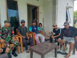 Babinsa Kodim 1311/Morowali Utara Gelar Komsos di Desa Uewajo, Ajak Warga Jaga Keharmonisan