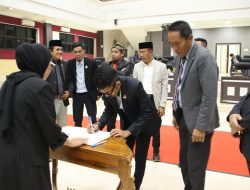 Rapat Paripurna DPRD Pasangkayu: Penyerahan Rancangan APBD Tahun 2025