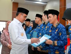Gubernur Sulteng Bagikan Kisah Awal Karir, Dari Pembuat Amplop Hingga Kursi Kepemimpinan