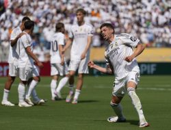 REAL MADRID PERKASA! Taklukkan Pachuca 3-1 Meski Bermain dengan 10 Pemain