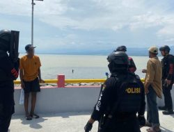 Terdeteksi Warga, Dua Terduga Pelaku Pencurian Besi Drainase Proyek Jalan Cumi-Cumi Diamankan Tim Jaguar Tadulako