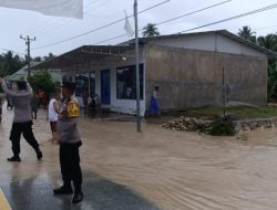 Banjir di Banawa Tengah: Akses Jalan Putus, Puluhan Rumah Terendam, Polisi Sigap Tanggapi Situasi
