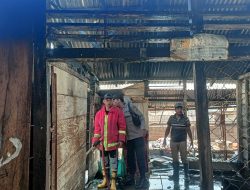 Kebakaran Hanguskan Rumah Kosong di Parigi Moutong, Warga Sempat Panik dan Berteriak Minta Tolong