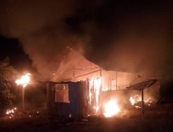 Kebakaran di Tinombo, Rumah Petani Hangus Dilalap Api, Pemilik Rumah Sigap Selamatkan Anakanya