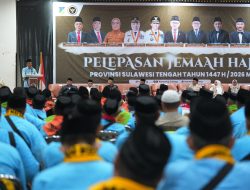 Gubernur Anwar Hafid Lepas 1.751 Jemaah Haji Sulteng, Titip Pesan Jaga Niat dan Kesehatan