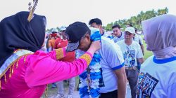 Cetak Hatrick dan Bawa Berani FC Menang 7-1, Gubernur Anwar Hafid Resmi Buka Berani Juara Pagimana 2026