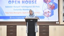 Wagub Reny Terkesan: Siswa SRT 20 Palu Berpidato dalam Empat Bahasa Asing