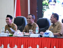 Gubernur Anwar Hafid Minta Camat-Kades Petakan Titik Gelap, 113 Wilayah Akan Disambung Listrik