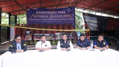 Praktik penyalahgunaan LPG subsidi kembali terbongkar. Direktorat Tindak Pidana Tertentu (Dirtipidter) Bareskrim Polri mengungkap praktik pemindahan isi LPG 3 kilogram bersubsidi ke dalam tabung LPG nonsubsidi berukuran 12 kilogram dan 50 kilogram di Kelurahan Parigi, Kecamatan Pondok Aren, Kota Tangerang Selatan, Banten.