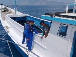 Patroli Perairan Donggala Diperketat, Polisi Periksa Kapal Keluar-Masuk Teluk Palu