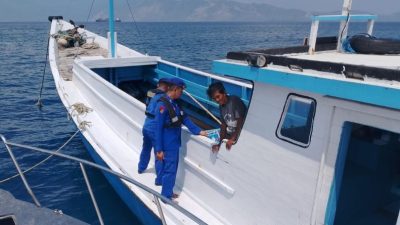 Patroli Perairan Donggala Diperketat, Polisi Periksa Kapal Keluar-Masuk Teluk Palu