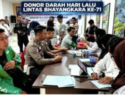 Jelang HUT-71,Ditlantas Polda Sulteng Gandeng Ojol Lakukan Aksi  Kemanusiaan