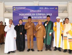 Gubernur Anwar Hafid Lantik 422 PNS Pemprov Sulteng, Tekankan Meritokrasi, Loyalitas, dan Kesederhanaan